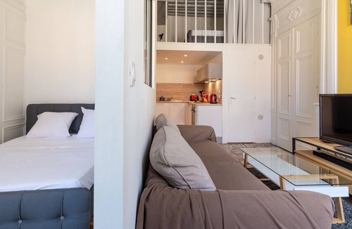 Griffon - Royale Apartment | Le Royale Haussmann Hyper center