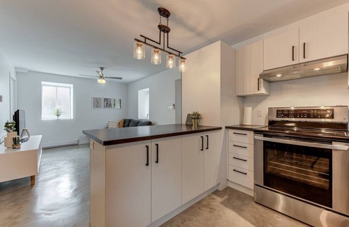 Quartier 5-4 Apartment | Le Royale - Havre de paix-Two Bedrooms