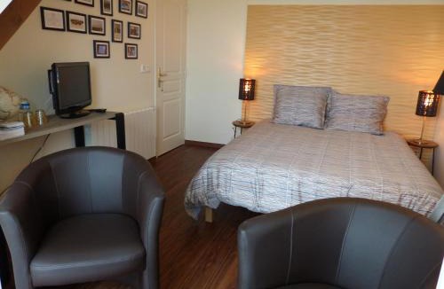 Arromanches-les-Bains Bed & Breakfast | LE RUBAN BLEU FACE A LA MER