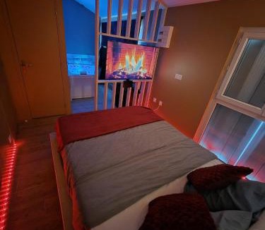 Saint-Quentin-en-Yvelines Apartment | Le Rubis avec Baignoire Balneo