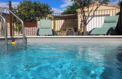 La Coucourde Apartment | Le Rubiz,