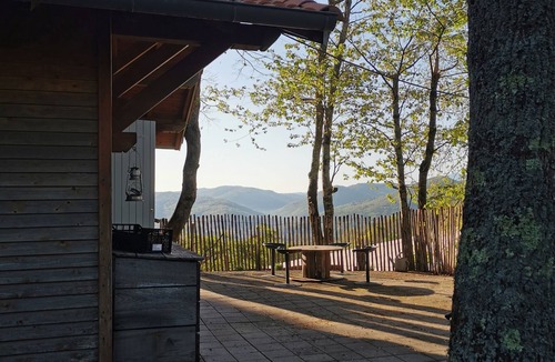 Varilhes Cottage | *Le RUCHER* pleasant chalet with mountain views