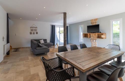 Saint-Amand-de-Coly House | Le Séchoir