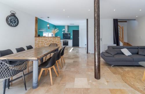 Saint-Amand-de-Coly House | Le Séchoir