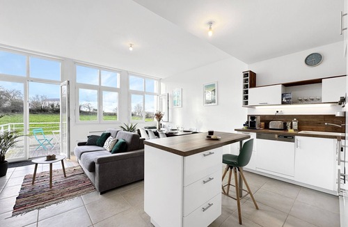 L'Aber Vrac'h Apartment | *Le Sémaphore* T2 proche mer, terrasse, balcon