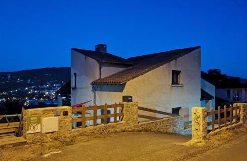 Villefranche-de-Rouergue Bed & Breakfast | Le Sénéchal