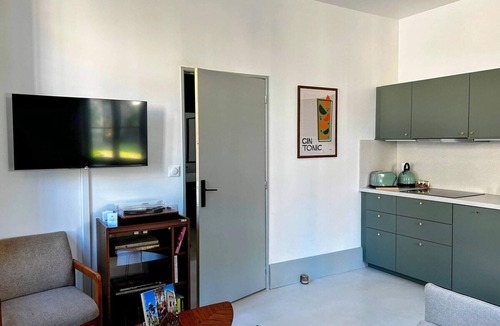 Autun Apartment | Le Séquoia