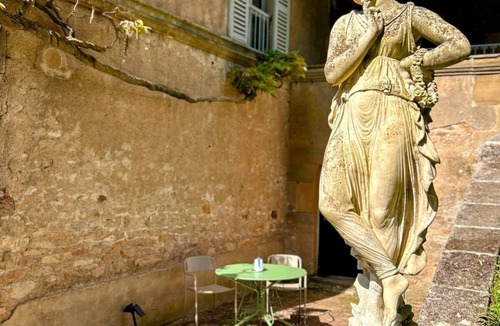 Autun Apartment | Le Séquoia