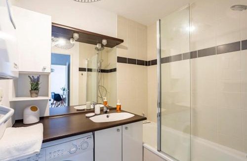 Cesson-Sevigne Apartment | Le Sévigné - Cosy et calme - balcon et parking