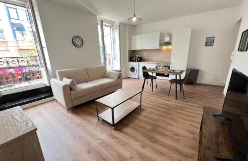 Nord - Gare Apartment | Le Sablier - Studio - Gare - Hyper Centre - 2 pers