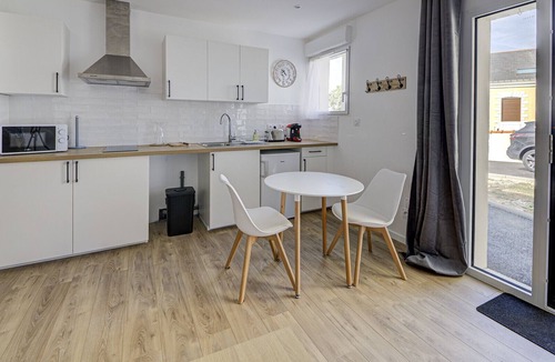 Saint-Barthelemy-d'Anjou Apartment | Le Saint Barth - Studio moderne et cosy