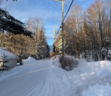 Saint-Alexis-des-Monts Hotel | Le Saint Alex