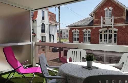 Le Touquet-Paris-Plage Apartment | Le Saint Amand, studio cabine, agréable terrasse sud