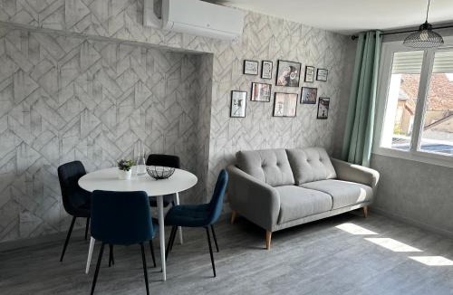 Chateauroux Apartment | Le Saint Christophe