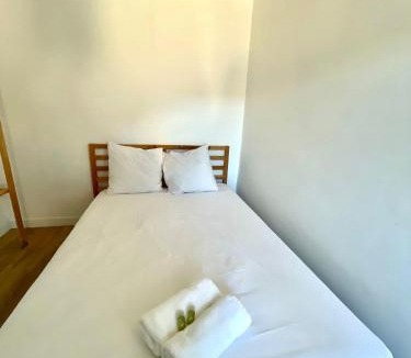 Richebourg - Saint-Clement Apartment | Le Saint Clément, cœur de Nantes 5min de la gare Nord
