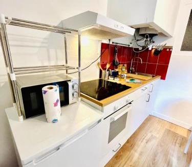 Richebourg - Saint-Clement Apartment | Le Saint Clément, cœur de Nantes 5min de la gare Nord