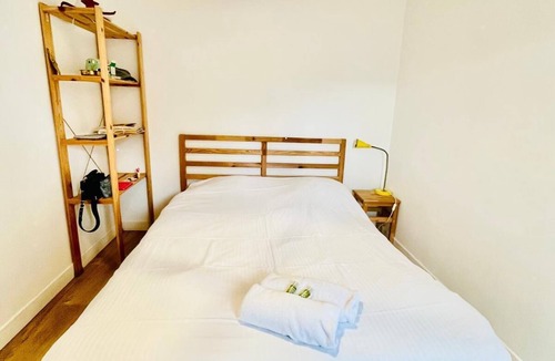 Waldeck-Sully Apartment | Le SAINT CLEMENT in the heart of Nantes 5min from Nantes Nord train station