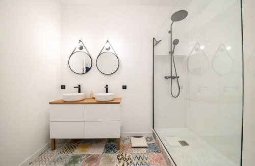 Historic Centre Apartment | Le Saint Firmin - Two Bedroom Apartment, Sleeps 4