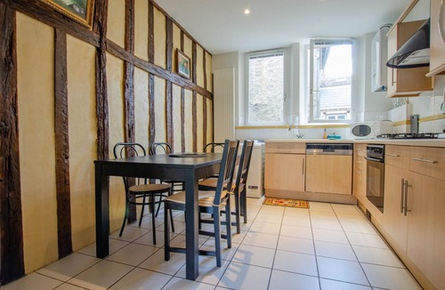 Old Town Apartment | Le Saint Frobert - TROYES