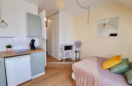 Quartier Hyper-Centre Apartment | Le Saint Jacques "Belle Étoile" Logement climatisé Hyper-Centre