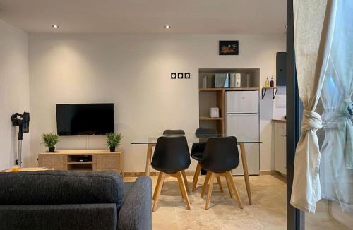 City of Carcassonne Apartment | Le Saint-Jean - Cœur de La Cité Médiévale