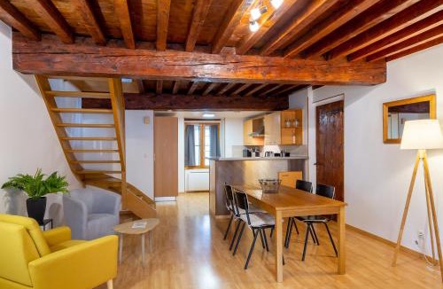 Cremieu Apartment | Le Saint Jean