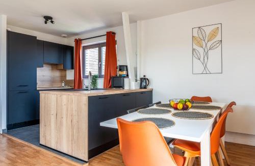 Roubaix Apartment | Le Saint-Jean - Hypercentre - Parking privé - 1 à 6 personnes - Wifi