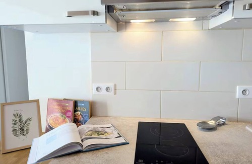 Beaumes-de-Venise Apartment | Le Saint Louis - Panoramic view + Balcony