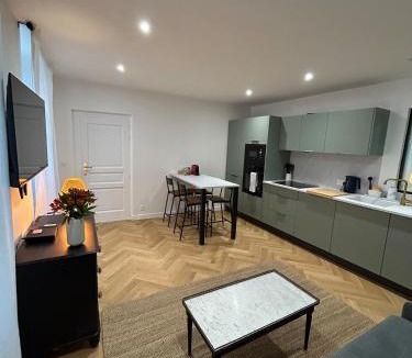 Saint-Louis Apartment | Le Saint Louis, 5 minutes walking from castle