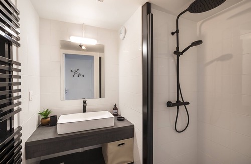 Fougeres - Sevigne Apartment | Le Saint Martin Bis - Bel appartement moderne et confortable
