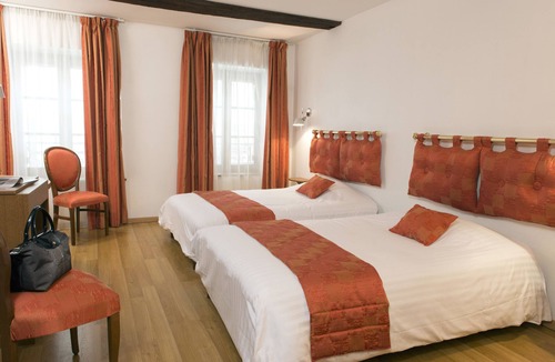 Sedan Hotel | Le Saint-Michel