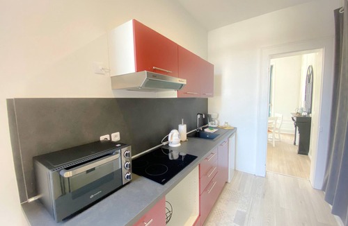 Gare Apartment | Le Saint Pierre studio centre ville Calais