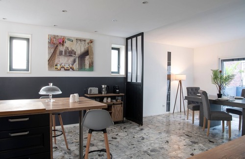 Saint-Quentin Apartment | Le Saint-Quentin - Studio avec Terrasse