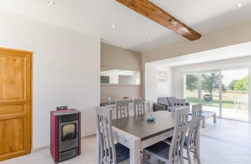 Aix-Villemaur-Palis House | Le saint remeau