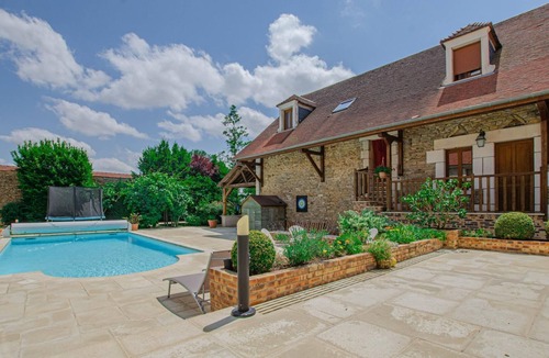 Prusy House | Le Saint Roch - PRUSY