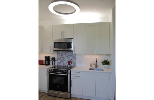 Trois-Rivieres Apartment | Le Sainte-Julie Loft & Parking