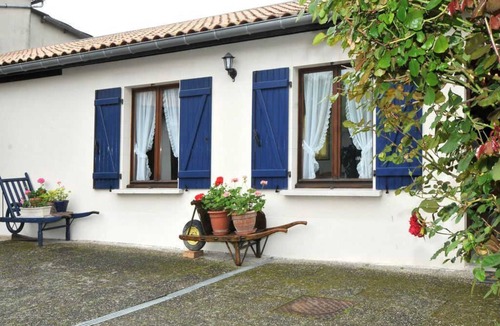 Bouy House | Le Sans Souci - Bouy