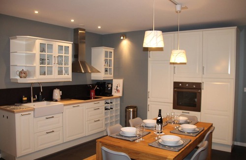 Beaune City Centre Apartment | "Le Sarment, Beaune historic district downtown