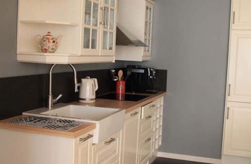 Beaune City Centre Apartment | "Le Sarment, Beaune historic district downtown