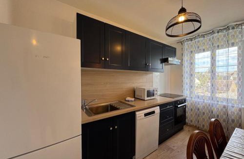 Noyen-sur-Sarthe Apartment | Le Satin - 7 pers - Duplex - Home&Service