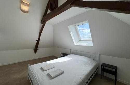 Noyen-sur-Sarthe Apartment | Le Satin - 7 pers - Duplex - Home&Service