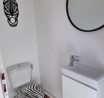 Meyssac Apartment | Le Savane