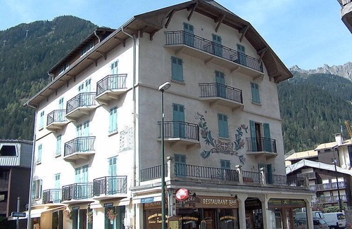 Chamonix City Centre Apartment | Le Savoisien by Interhome