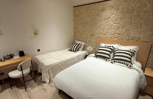 Le Bourget-du-Lac Hotel | Le Savoy Hotel