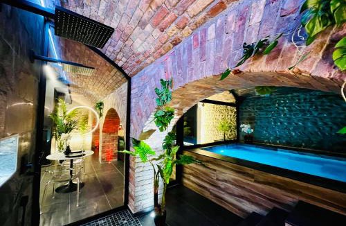 Faubourg Saint-Jacques Apartment | Le Secret de Valence
