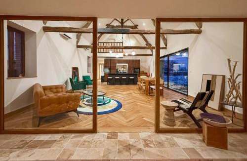 Lusigny House | Le Secret