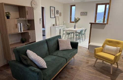 Brive-la-Gaillarde Villa | Le Sejour Pagnon - 3 Chambres