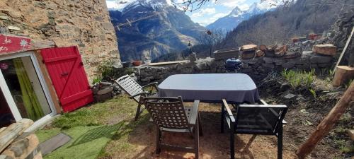 Le Lauzet-Ubaye House | Le Seuil De Mes Reves