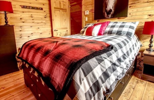 Shannon Ski Chalet | Le Sherwood #12