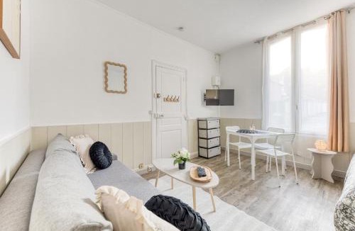 Dreux Apartment | Le Signature Studio